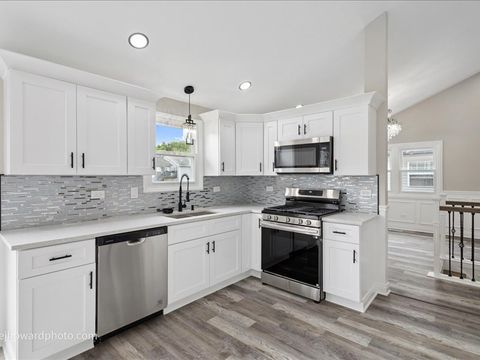 Tiny photo for Country Club Hills, IL 60478 (MLS # 12579604)