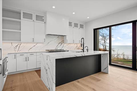 Tiny photo for 22 Lakeview Terrace, Highland Park, IL 60035 (MLS # 12705843)