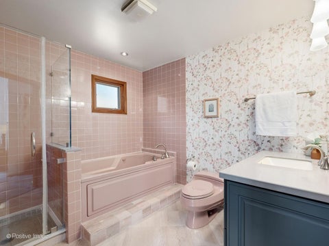 Tiny photo for 4411 Harvey Avenue, Western Springs, IL 60558 (MLS # 12790961)