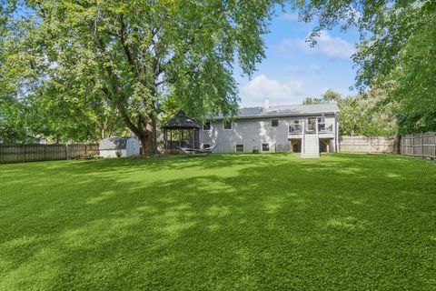 Tiny photo for 24331 Davids Court, Naperville, IL 60564 (MLS # 12508042)