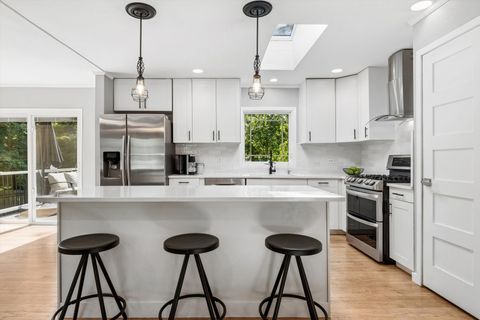 Tiny photo for 24331 Davids Court, Naperville, IL 60564 (MLS # 12508042)