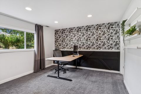 Tiny photo for 24331 Davids Court, Naperville, IL 60564 (MLS # 12508042)