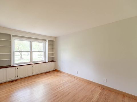 Tiny photo for 441 Country Lane, Crystal Lake, IL 60012 (MLS # 12512033)