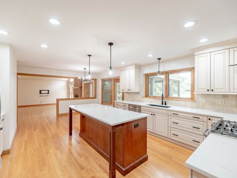 Tiny photo for 441 Country Lane, Crystal Lake, IL 60012 (MLS # 12512033)