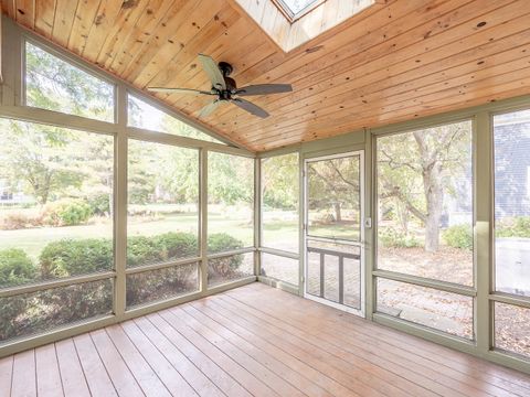 Tiny photo for 441 Country Lane, Crystal Lake, IL 60012 (MLS # 12512033)