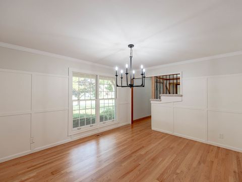 Tiny photo for 441 Country Lane, Crystal Lake, IL 60012 (MLS # 12512033)