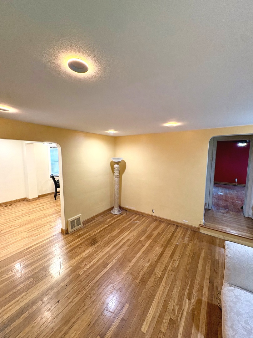 3312 W 84th Street