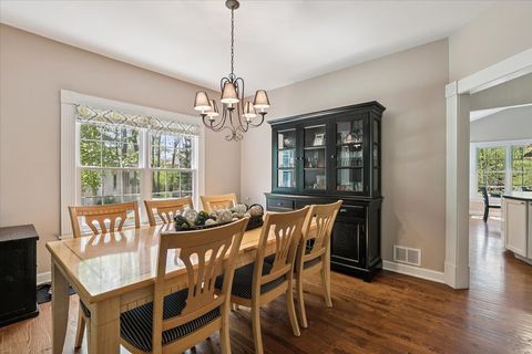 Tiny photo for 676 Framingham Court, Gurnee, IL 60031 (MLS # 12606661)