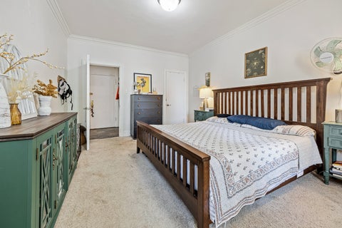 Tiny photo for 6101 N Sheridan Road #10C, Chicago, IL 60660 (MLS # 12707612)