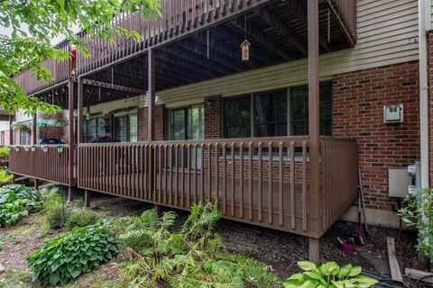 Tiny photo for 1677 W Beach Road #1677, Waukegan, IL 60087 (MLS # 12476815)