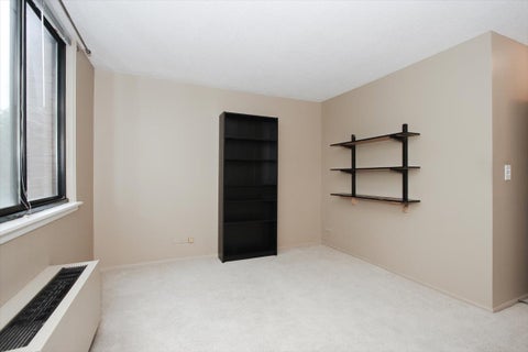 Tiny photo for 2000 Saint Regis Drive #6J, Lombard, IL 60148 (MLS # 12798077)