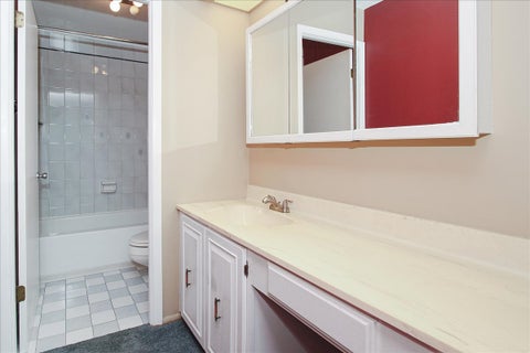 Tiny photo for 2000 Saint Regis Drive #6J, Lombard, IL 60148 (MLS # 12798077)