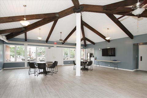 Tiny photo for 2000 Saint Regis Drive #6J, Lombard, IL 60148 (MLS # 12798077)