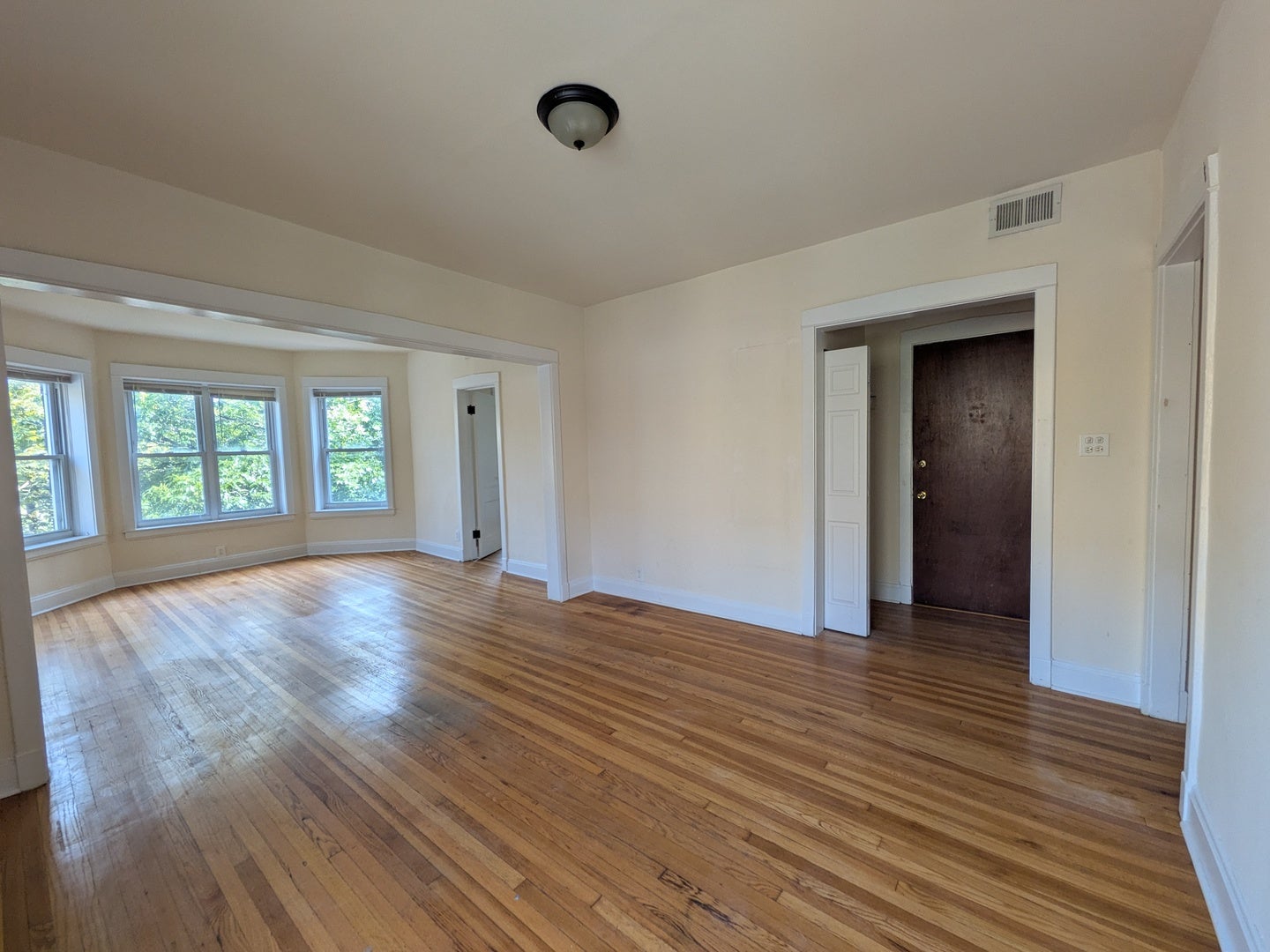 1524 N Kedzie Avenue 2