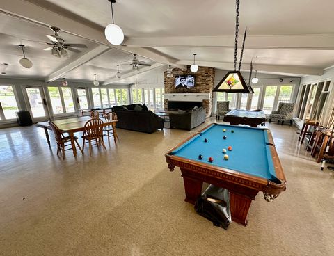 Tiny photo for 40 Bermuda Colony #3, Fox Lake, IL 60020 (MLS # 12692125)