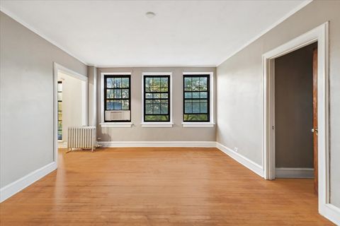 Tiny photo for 3017 E 78th Street #4B, Chicago, IL 60649 (MLS # 12624857)