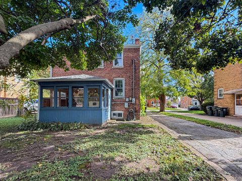 Tiny photo for 2008 Newton Avenue, Park Ridge, IL 60068 (MLS # 12512434)