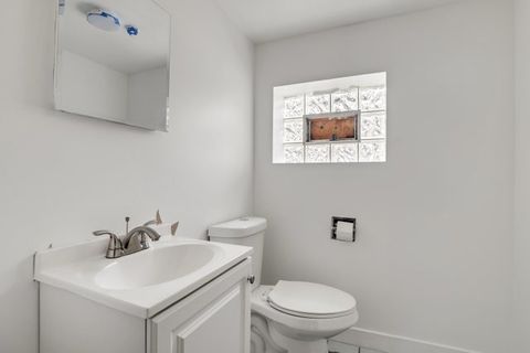 Tiny photo for Westchester, IL 60154 (MLS # 12605563)