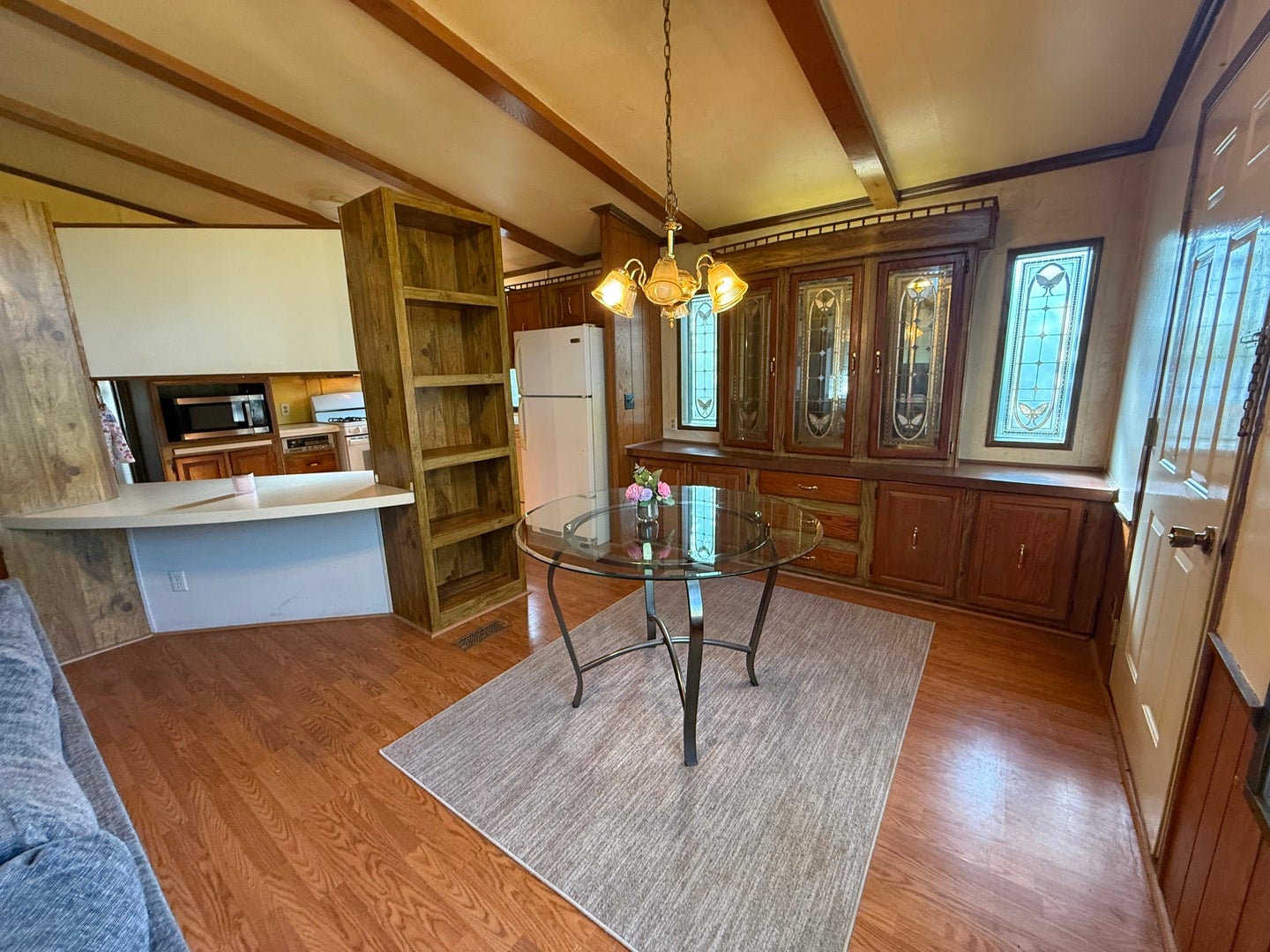 557 Huntsbridge Road