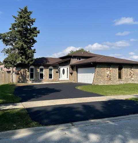 Tiny photo for 710 E 194th Street, Glenwood, IL 60425 (MLS # 12458490)