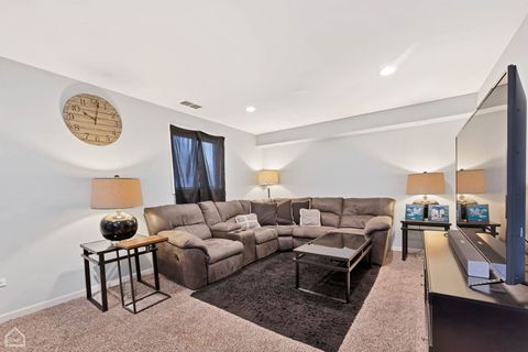 Tiny photo for 710 E 194th Street, Glenwood, IL 60425 (MLS # 12458490)