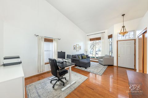 Tiny photo for 170 Cherrywood Court, Romeoville, IL 60446 (MLS # 12547706)