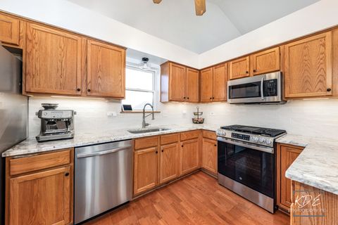 Tiny photo for 170 Cherrywood Court, Romeoville, IL 60446 (MLS # 12547706)