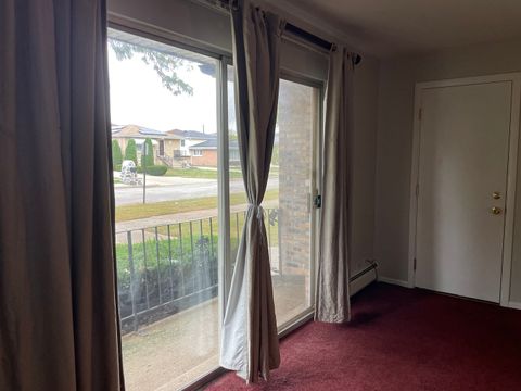 Tiny photo for 6131 Marshall Avenue #1W, Chicago Ridge, IL 60415 (MLS # 12490196)