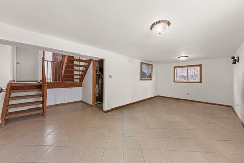 Tiny photo for 225 E Lincoln Avenue, Glendale Heights, IL 60139 (MLS # 12621856)