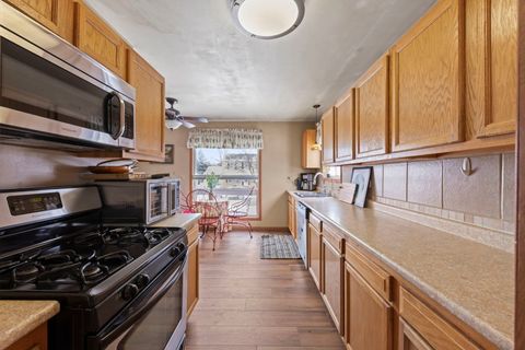 Tiny photo for 225 E Lincoln Avenue, Glendale Heights, IL 60139 (MLS # 12621856)