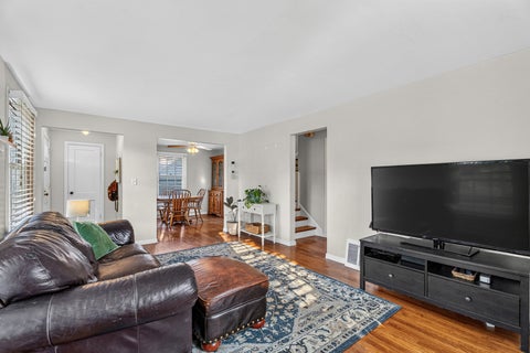 Tiny photo for 1618 Glenwood Avenue, Joliet, IL 60435 (MLS # 12670984)
