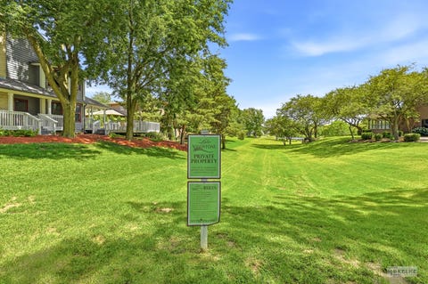 Tiny photo for 925 Merrill New Road, Sugar Grove, IL 60554 (MLS # 12678103)