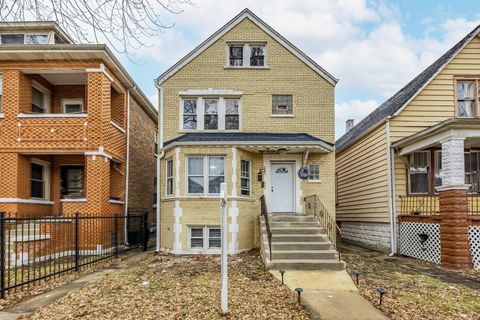 7022 S Rockwell Street Chicago IL 60629