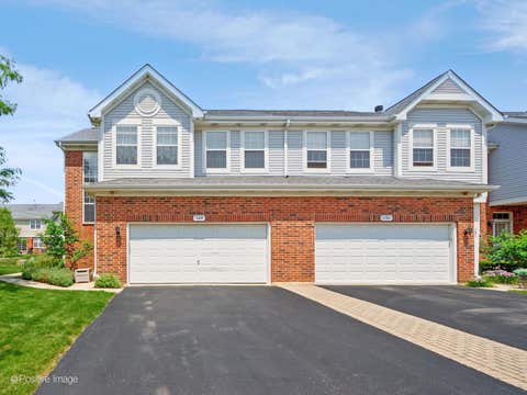 Tiny photo for 129 Chestnut Hills Circle #129, Burr Ridge, IL 60527 (MLS # 12664475)