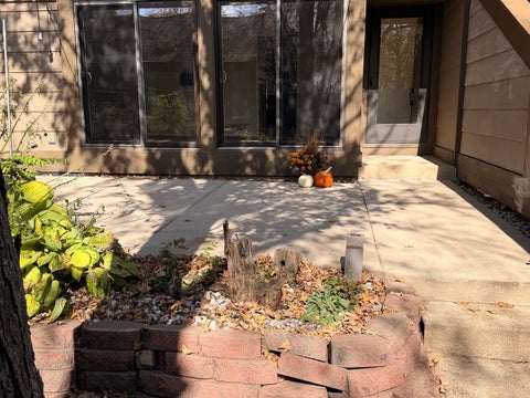Photo of 175 N Glengarry Drive #B, Geneva, IL 60134 (MLS # 12783013)