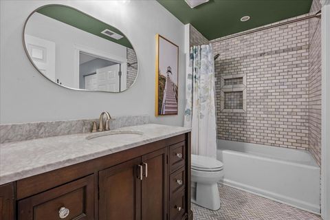 Tiny photo for 1001 W Madison Street #510, Chicago, IL 60607 (MLS # 12673816)