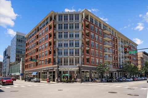Photo of 1001 W Madison Street #510, Chicago, IL 60607 (MLS # 12673816)