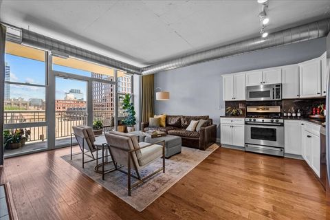 Tiny photo for 1001 W Madison Street #510, Chicago, IL 60607 (MLS # 12673816)