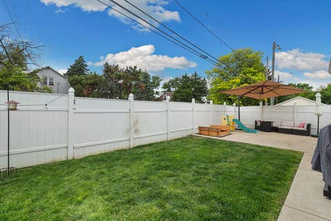 Tiny photo for 8900 S Utica Avenue, Evergreen Park, IL 60805 (MLS # 12684324)
