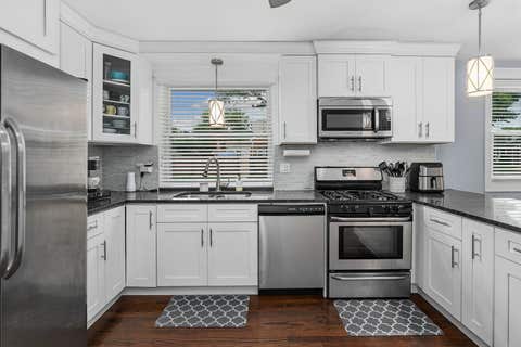 Tiny photo for 8900 S Utica Avenue, Evergreen Park, IL 60805 (MLS # 12684324)