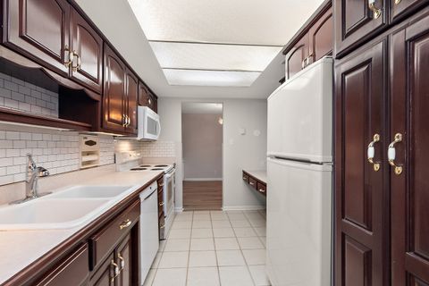 Tiny photo for 3001 Heritage Drive #106, Joliet, IL 60435 (MLS # 12608139)