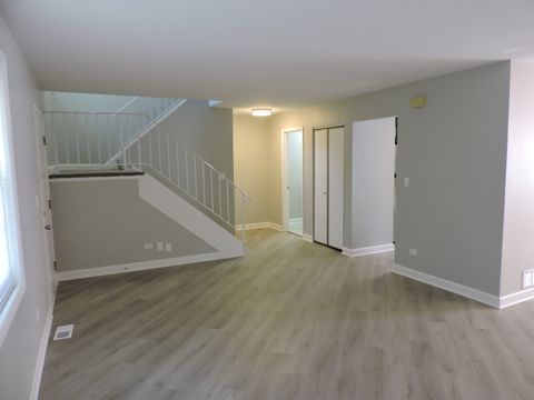 Tiny photo for 407 BEECHWOOD Drive, Westmont, IL 60559 (MLS # 12521840)