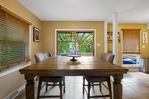 Tiny photo for 5010 N Westwood Drive, McHenry, IL 60051 (MLS # 12542485)