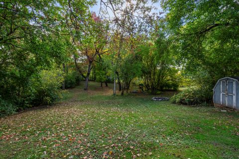 Tiny photo for 5010 N Westwood Drive, McHenry, IL 60051 (MLS # 12542485)