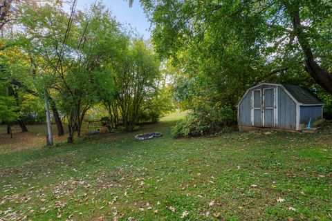 Tiny photo for 5010 N Westwood Drive, McHenry, IL 60051 (MLS # 12542485)