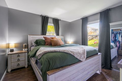 Tiny photo for 5010 N Westwood Drive, McHenry, IL 60051 (MLS # 12542485)