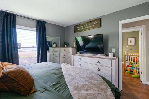 Tiny photo for 5010 N Westwood Drive, McHenry, IL 60051 (MLS # 12542485)