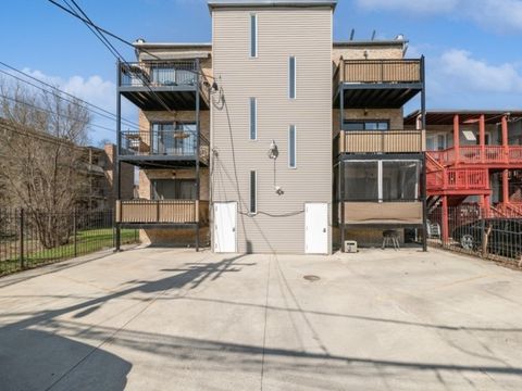 Tiny photo for 6547 S Ellis Avenue #2, Chicago, IL 60637 (MLS # 12556933)