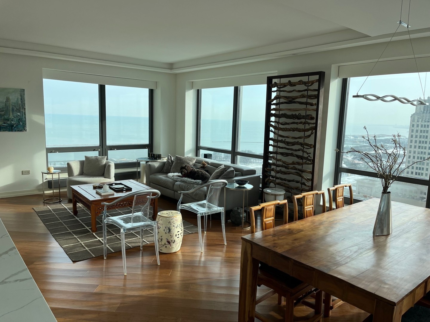 130 N Garland Court 3704