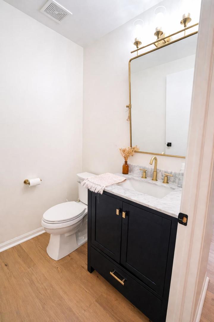 87 S Savannah Parkway